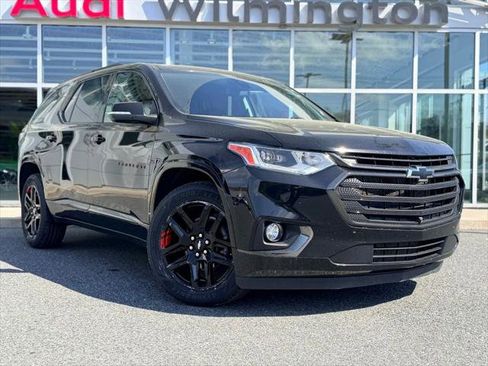 Used 2021 Chevrolet Traverse Premier w/ Redline Edition AWD/4WD image 8
