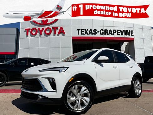 Used 2025 Buick Encore GX Preferred image 1