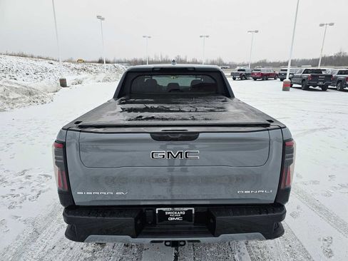 New 2024 GMC Sierra EV Denali image 19