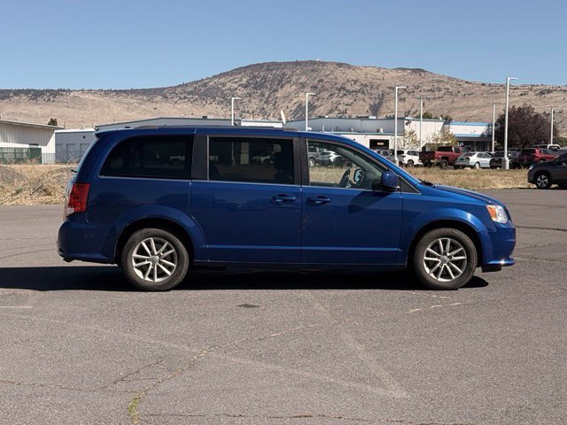 Used 2020 Dodge Grand Caravan SXT FWD image 6