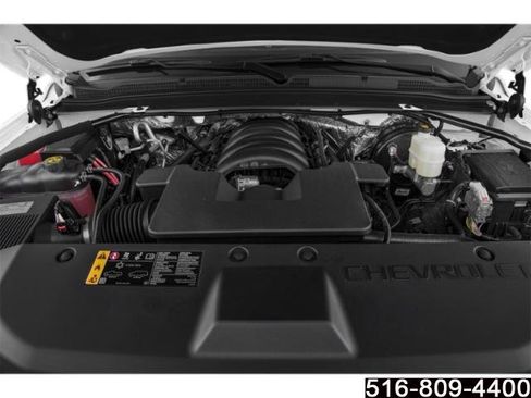 Used 2019 Chevrolet Tahoe Premier w/ RST 6.2L Performance Edition AWD/4WD image 17