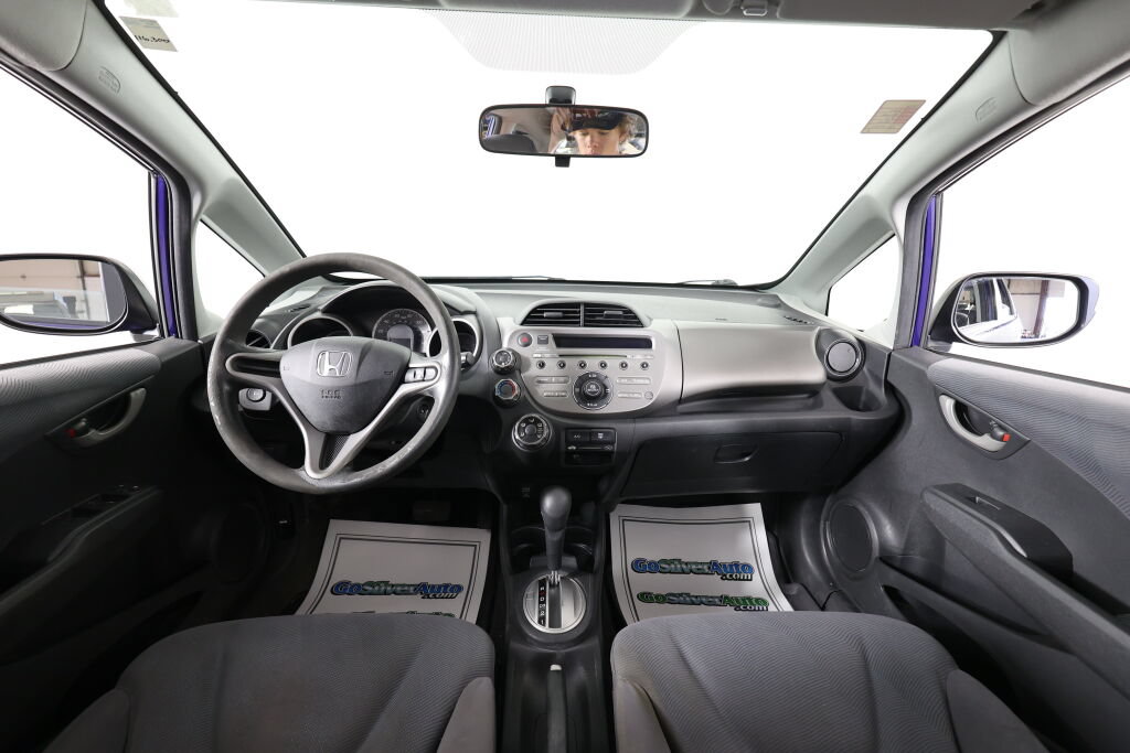 Used 2011 Honda Fit image 27
