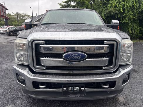 Used 2013 Ford F250 Lariat w/ Chrome Pkg AWD/4WD image 3