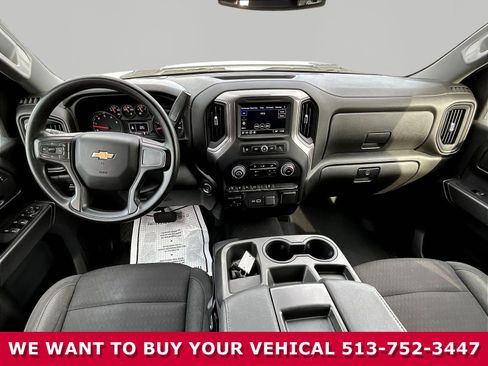 Used 2024 Chevrolet Silverado 2500 Custom w/ Custom Value Package AWD/4WD image 8