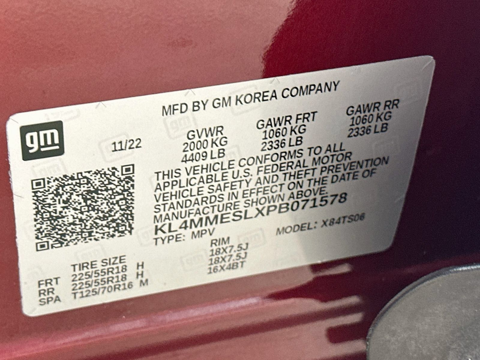 Used 2023 Buick Encore GX Select AWD/4WD image 48