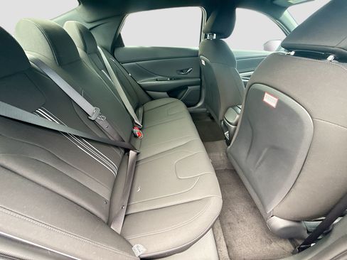 New 2026 Hyundai Elantra Sport FWD image 19