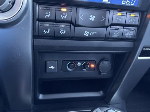 Used 2024 Toyota 4Runner Limited image 40