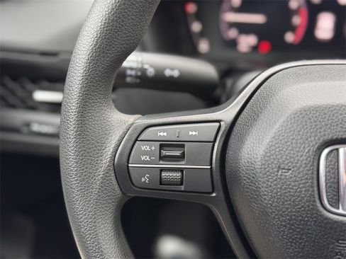 Used 2024 Honda Accord EX image 16