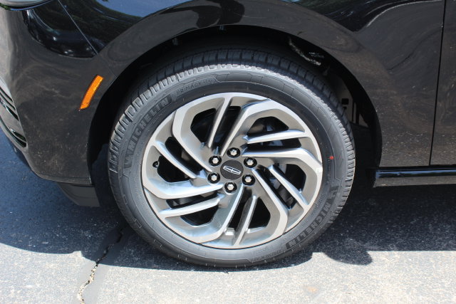 Used 2026 Lincoln Navigator Reserve AWD/4WD image 10