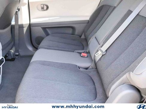 Certified 2025 Hyundai Ioniq 5 SE RWD image 16
