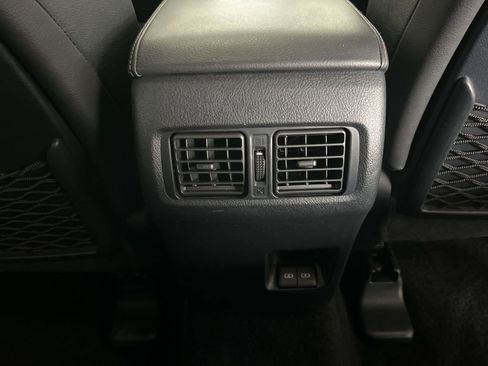 Used 2023 Toyota 4Runner Limited image 26