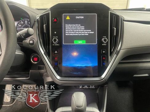 Used 2026 Subaru Crosstrek 2.0i Premium image 16