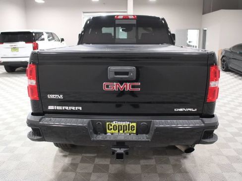 Used 2019 GMC Sierra 2500 Denali w/ LPO, Protection Package AWD/4WD image 10