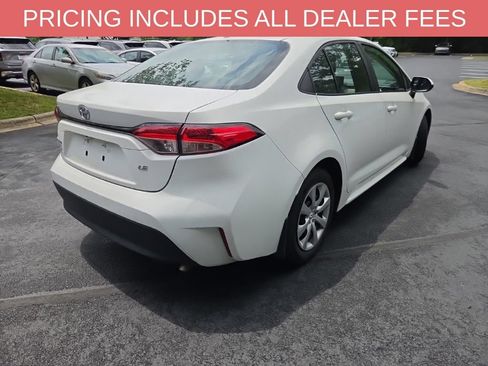 Certified 2025 Toyota Corolla LE FWD image 9