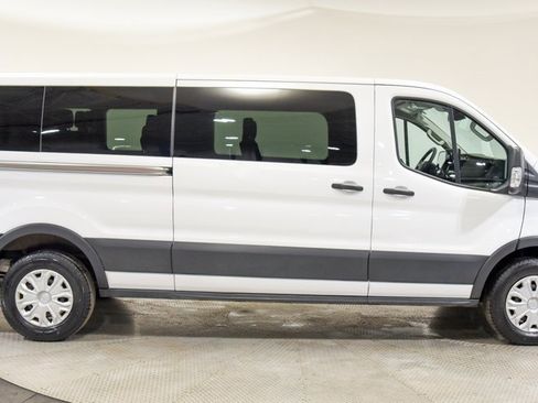 Used 2023 Ford Transit 350 XLT image 12