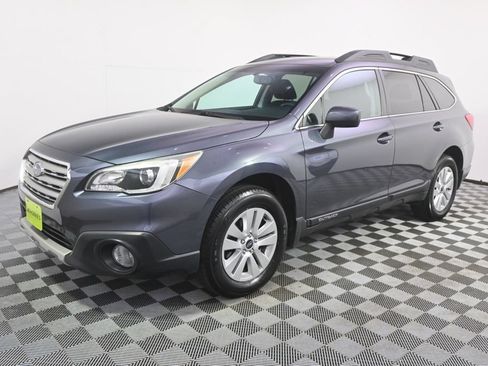 Used 2016 Subaru Outback 2.5i Premium w/ Popular Package #2 AWD/4WD image 2