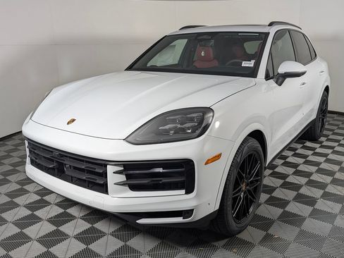 New 2026 Porsche Cayenne AWD/4WD image 1