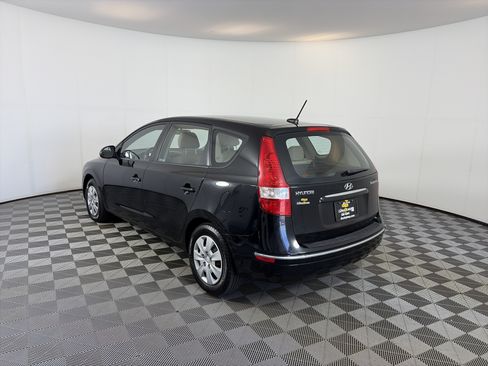 Used 2012 Hyundai Elantra GLS FWD image 8