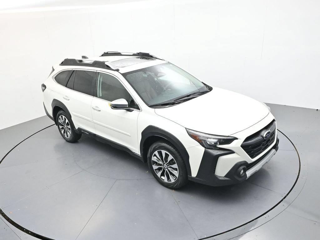 Used 2025 Subaru Outback Touring XT AWD/4WD image 25