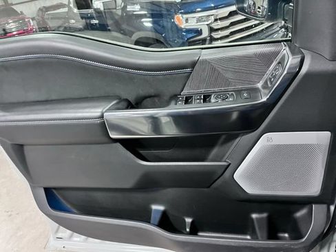 Used 2025 Ford F250 Platinum AWD/4WD image 18