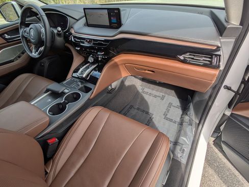 Used 2023 Acura MDX FWD w/ Technology Package image 29