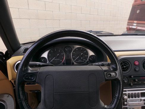 Used 1993 MAZDA MX-5 Miata Limited Edition image 14