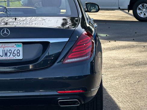 Used 2016 Mercedes-Benz S 550 Sedan image 18