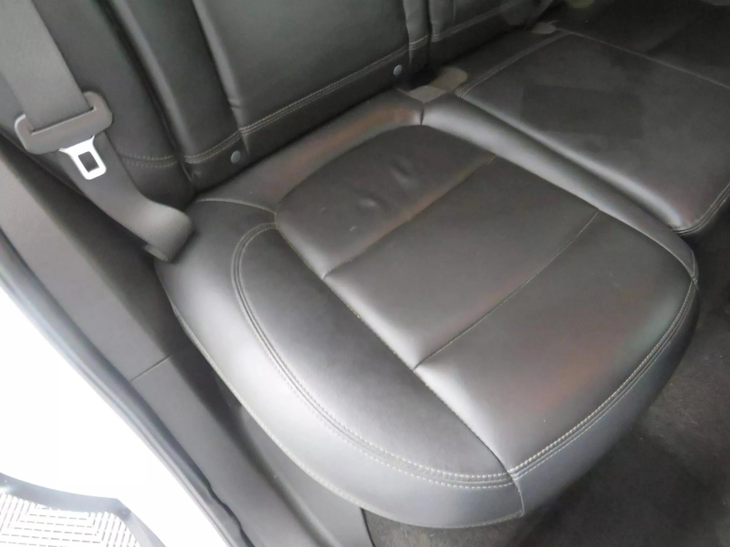 Used 2020 Buick Encore Essence AWD/4WD image 38