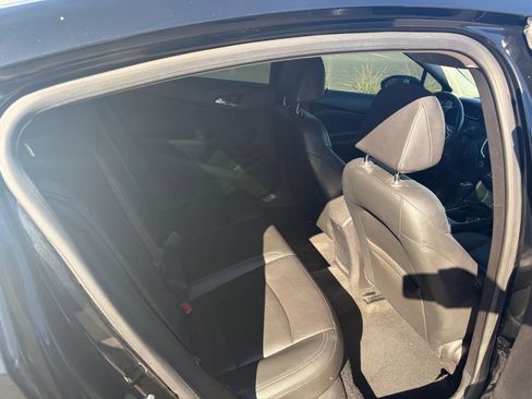 Used 2016 Chevrolet Cruze Premier image 15
