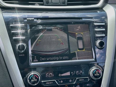 Used 2019 Nissan Murano SL w/ Cargo Package FWD image 14