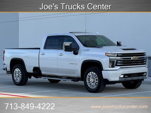 Used 2020 Chevrolet Silverado 2500 High Country image 11