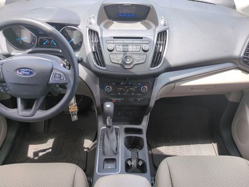 Used 2017 Ford Escape SE FWD image 14