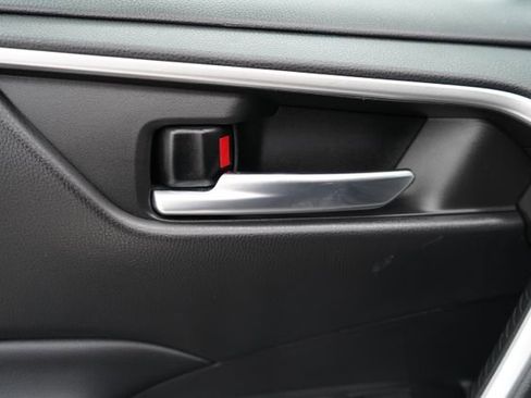 Used 2023 Toyota RAV4 XLE w/ Convenience Package image 12