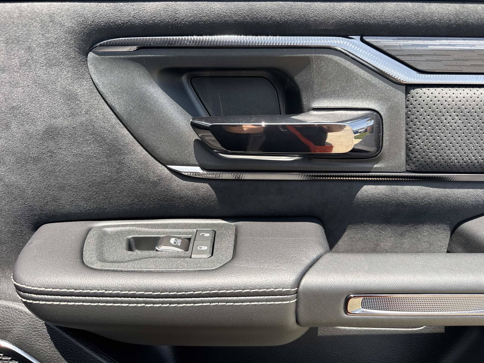 New 2026 RAM 1500 RHO AWD/4WD image 14