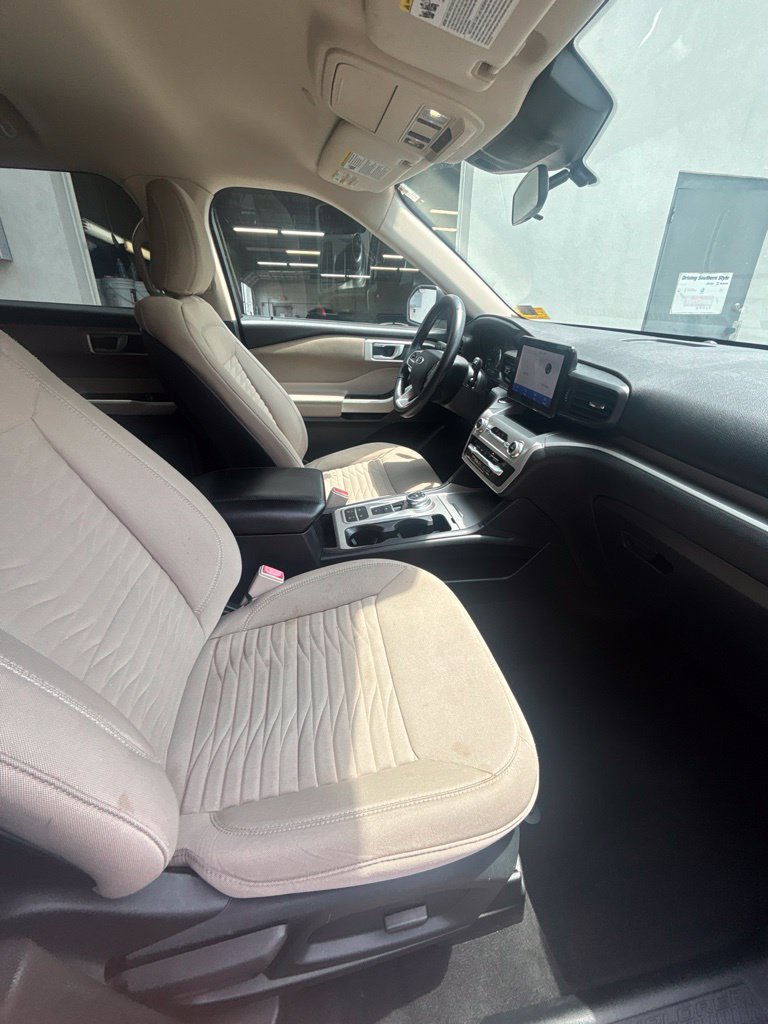 Used 2020 Ford Explorer XLT RWD image 24