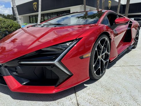 Used 2025 Lamborghini Revuelto AWD/4WD image 3