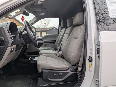 Used 2016 Ford F150 XLT w/ Equipment Group 301A Mid image 12