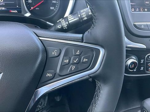 Used 2024 Chevrolet Equinox LT AWD/4WD image 19