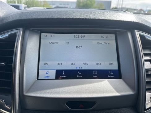 Used 2020 Ford Ranger XLT w/ Equipment Group 301A Mid AWD/4WD image 3