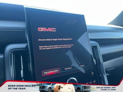 New 2026 GMC Yukon XL AT4 image 31