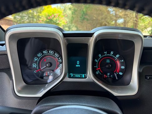 Used 2011 Chevrolet Camaro SS RWD image 42
