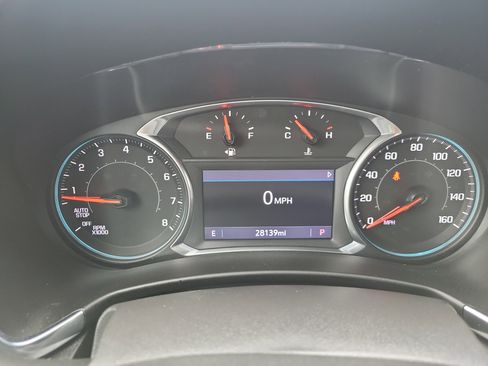 Used 2022 Chevrolet Equinox Premier image 16