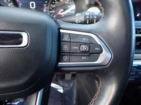 Used 2022 Jeep Compass Limited w/ Sun and Sound Group image 16