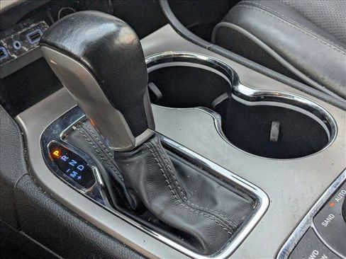 Used 2021 Jeep Grand Cherokee Overland image 11