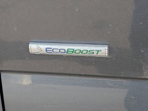 Used 2015 Ford F150 Platinum w/ Equipment Group 701A Luxury image 7