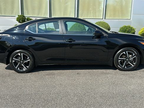 Certified 2024 Nissan Sentra SV w/ All-Weather Package FWD image 27