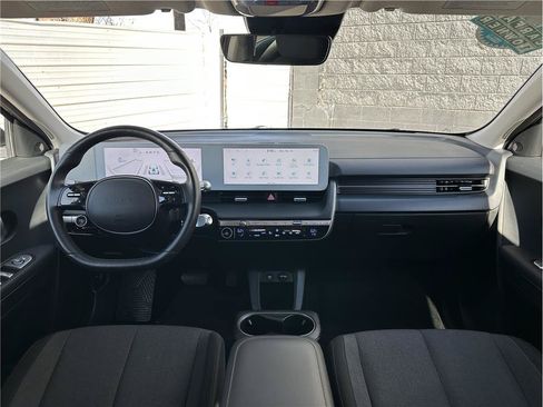 Used 2024 Hyundai Ioniq 5 SEL AWD/4WD image 17