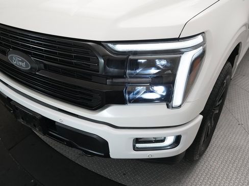 Used 2024 Ford F150 Platinum w/ FX4 Off-Road Package image 21