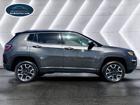 Used 2019 Jeep Compass Trailhawk w/ Leather Interior Group image 4