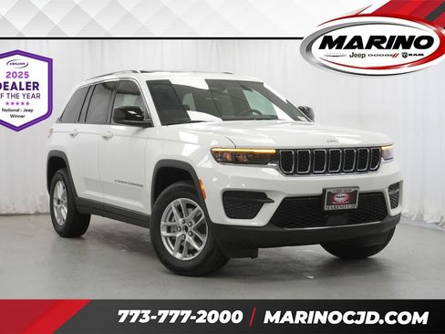 New 2026 Jeep Grand Cherokee Laredo AWD/4WD image 1